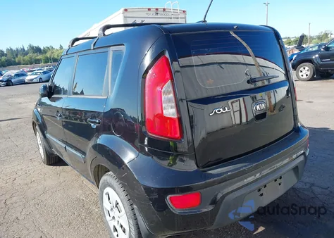 2013 Kia Soul z USA, uszkodzony, nr VIN KNDJT2A53D7603832